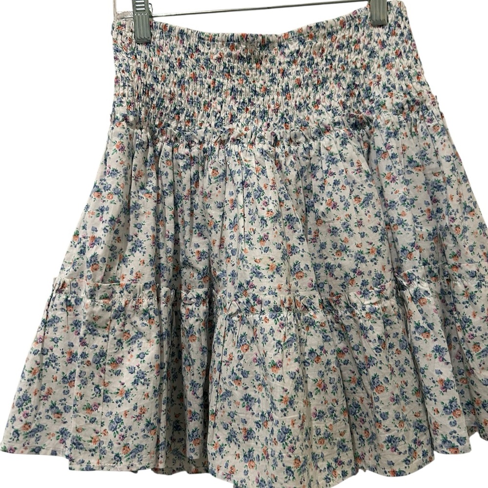 Chic Floral Mini Skirt